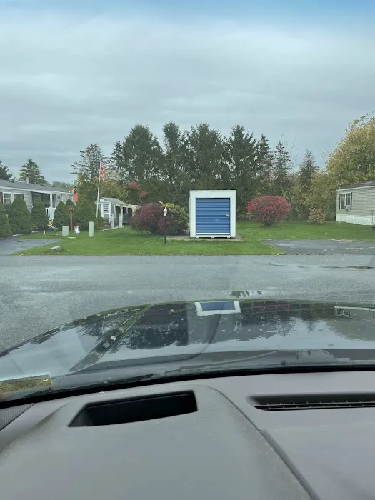 Leisure Village Mobile Home Park Picture 1