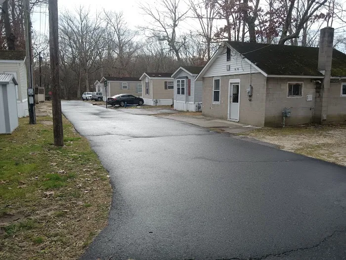Fairton Oaks Mobile Home Community Picture 9