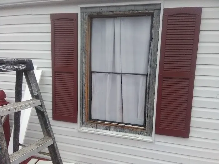 Maple Square Mobile Home Park Picture 5