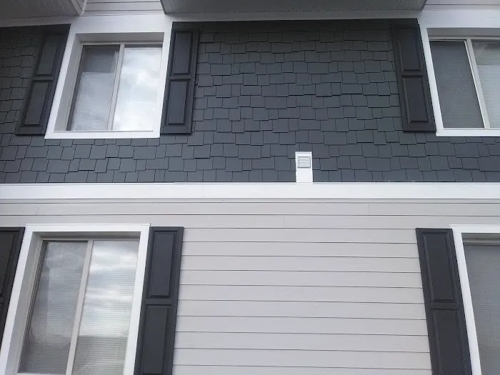 Maple Square Mobile Home Park Picture 4