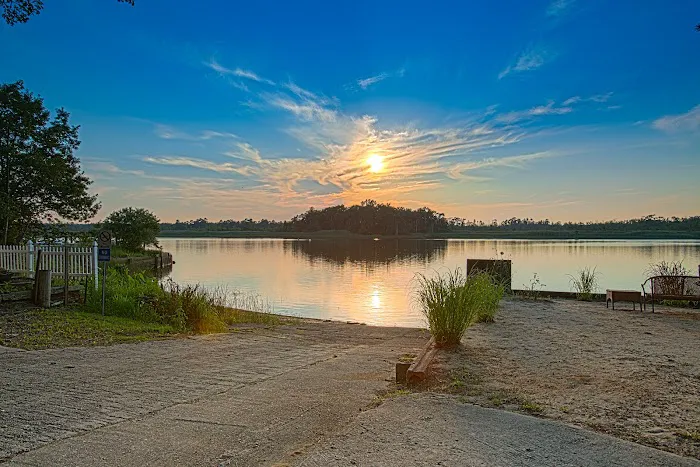 River Beach RV Resort Picture 6