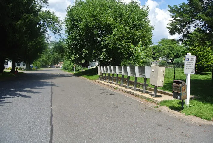 Whispering Hollow South Mobile Home Park, by Valley Community Management Picture 3