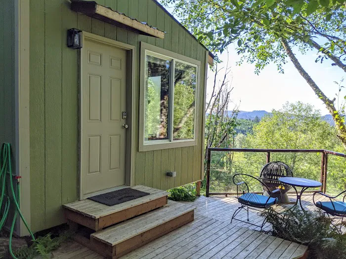 Alder Grove Retreat Picture 1