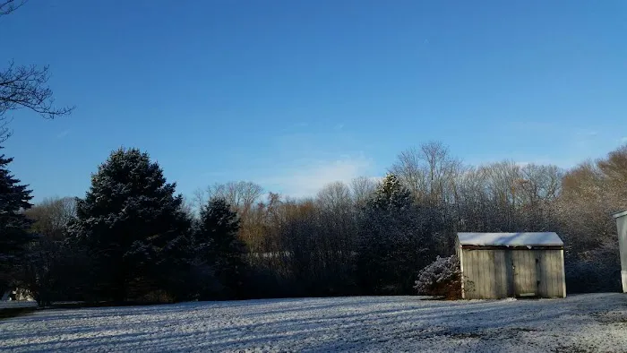 Sunny Waters Mobile Home Park Picture 4