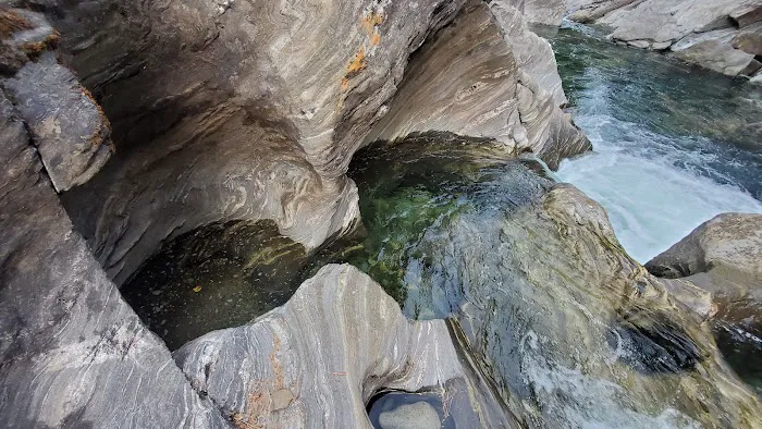Chatter Creek Campground Picture 6