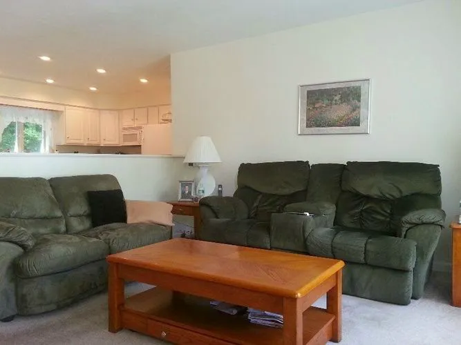 Laurel Heights Picture 6