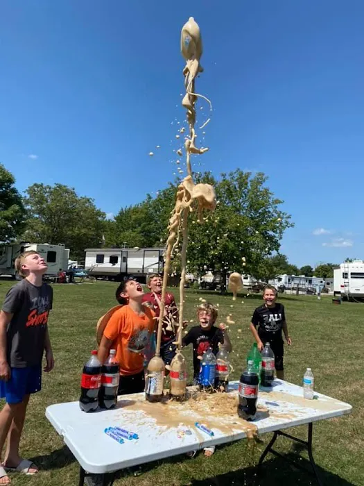 Ross Hill RV Park Picture 9