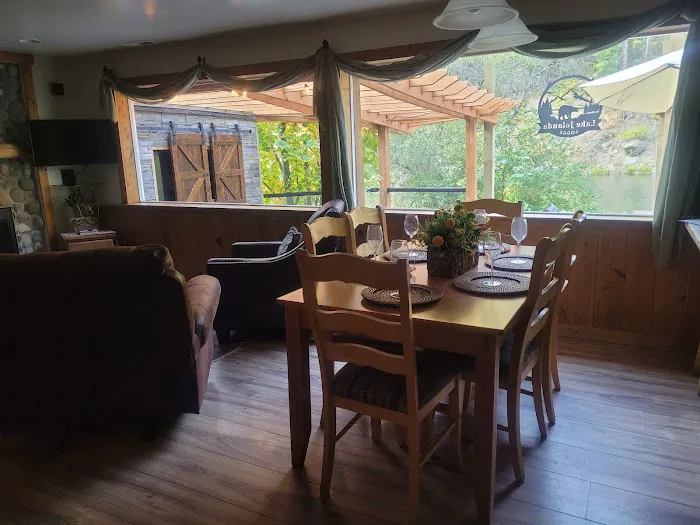 Lake Jolanda Lodge Picture 3