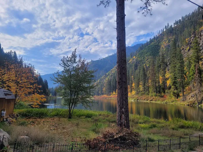 Lake Jolanda Lodge Picture 8