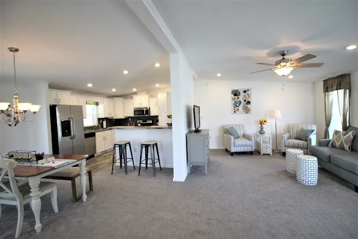 Oak Forest II Manufactured Home Community Picture 5