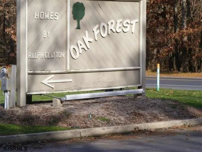 Oak Forest Mobile Home Park Picture 7
