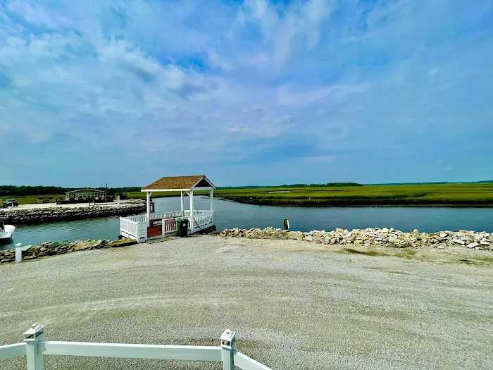 Bay Breeze Village Picture 1