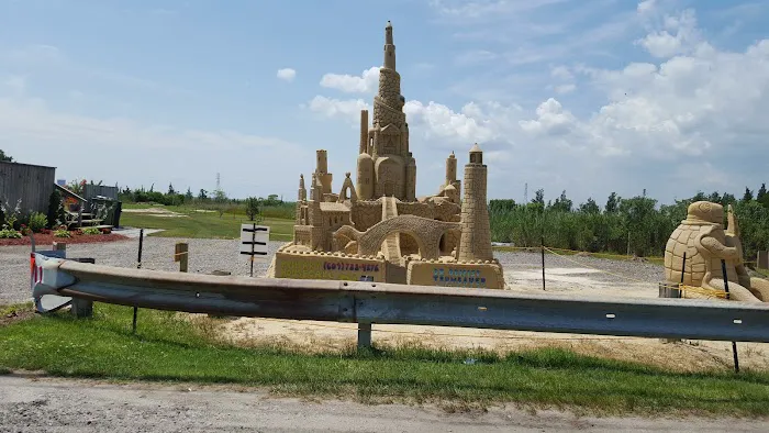 Bay Breeze Village Picture 2