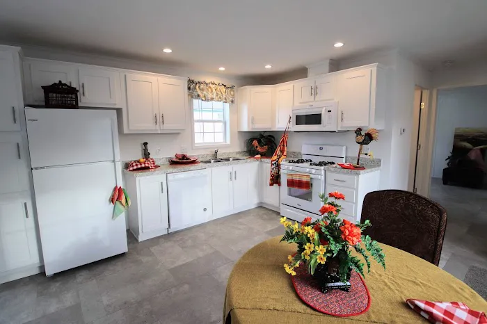 Harbor Crossings Manufactured Home Community Picture 9