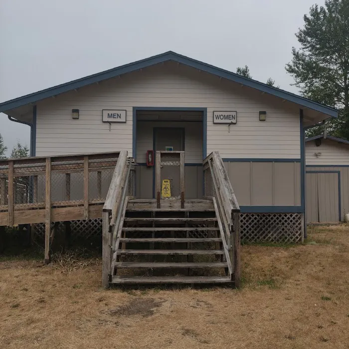 Friends Landing-Camping Picture 8