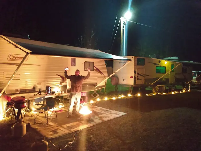 Harts Lake Resort & RV Park LLC Picture 3