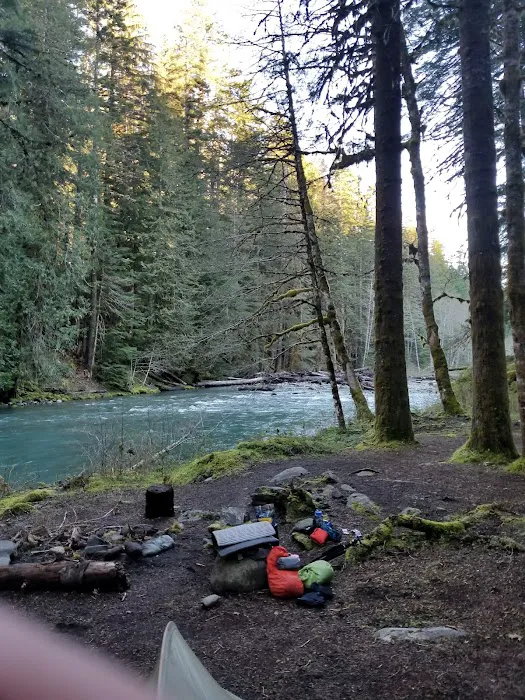 Hayes River Picture 3