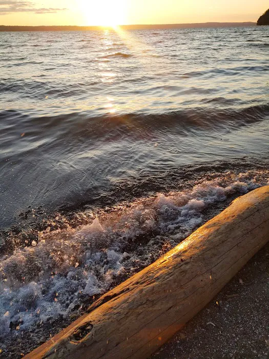 Port Susan Camping Club Back Gate Ranger Station Picture 5