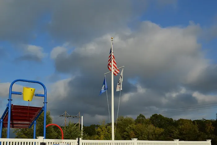 Sun Outdoors Mystic Picture 6