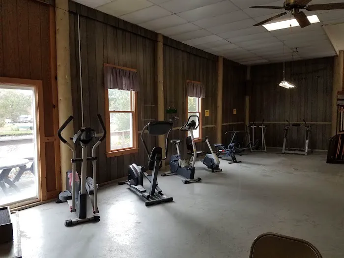 Wagon Wheel Mobile Home Park Picture 4