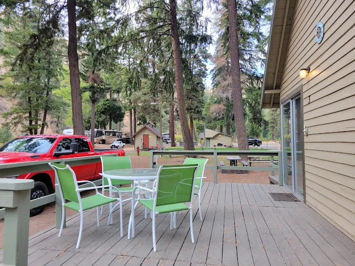 Squaw Rock RV Resort & Campground Picture 7