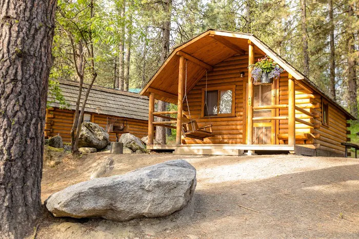 Leavenworth / Pine Village KOA Holiday Picture 6