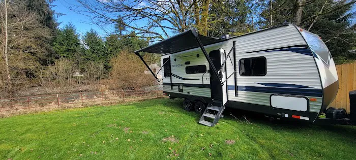 The Creek Glamping Picture 5