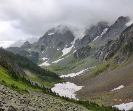 Pelton Basin Campground