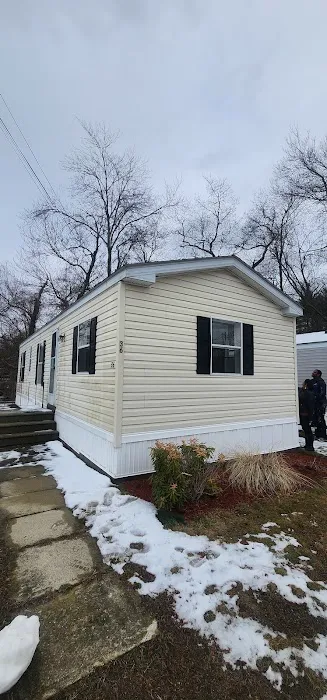 American Mobile Home Park Picture 6