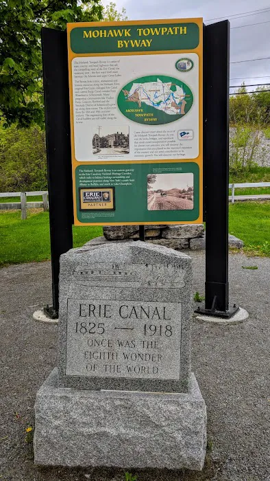 Crescent Gardens Senior MHP Picture 2