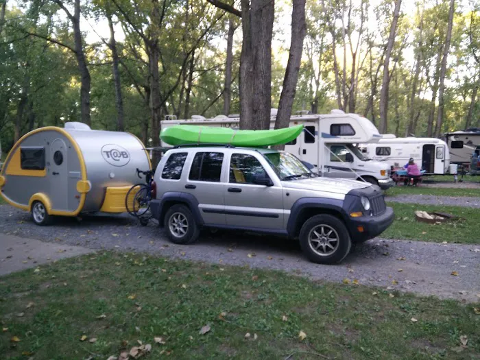 Arrowhead Marina & RV Park Picture 10