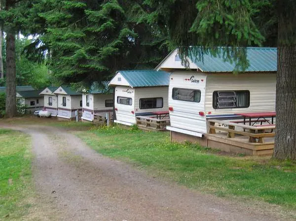 Trailer Rancho Picture 19