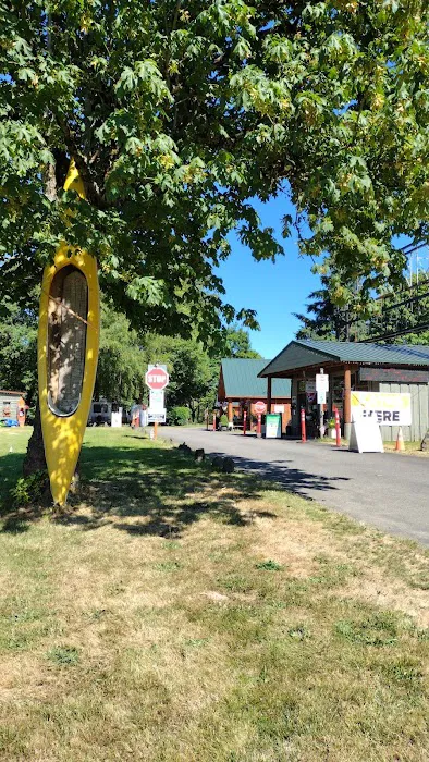 RiversEdge Lodge & RV Park Picture 10