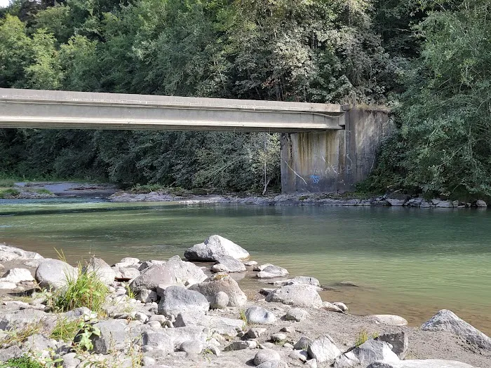Kid Valley Campground Picture 9