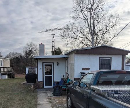 Sunrise Trailer Court Inc