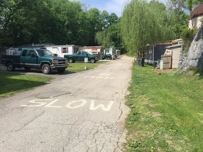 Hidden Valley Mobile Home Park Picture 2