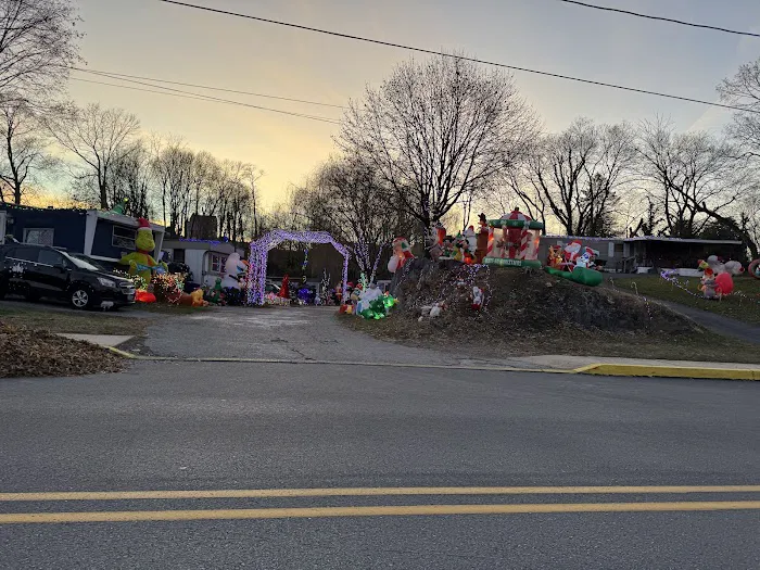 Hidden Valley Mobile Home Park Picture 1
