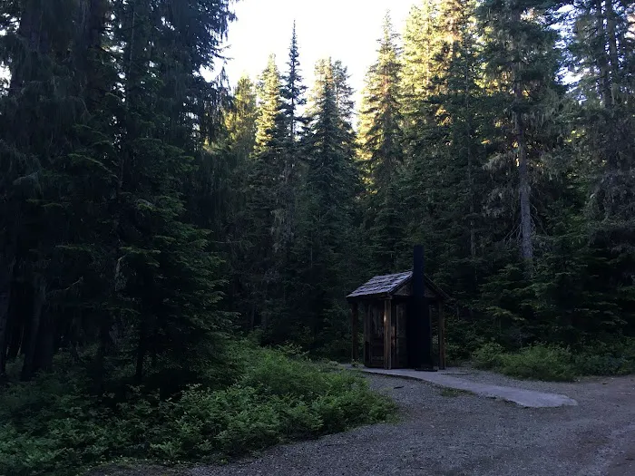 Chambers Lake Campground Picture 8