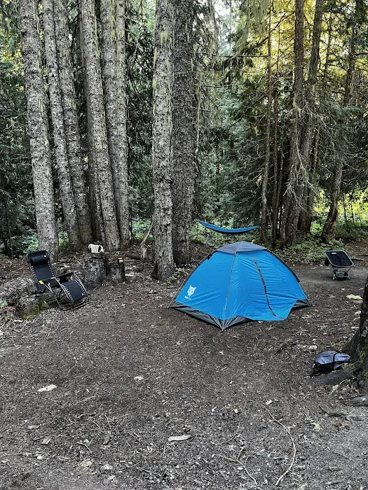 Chambers Lake Campground Picture 4