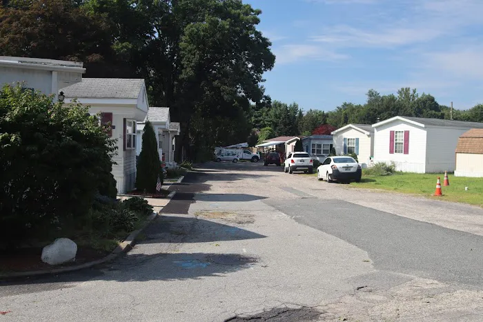 Lincoln Mobile Estates Housing Cooperative Picture 1