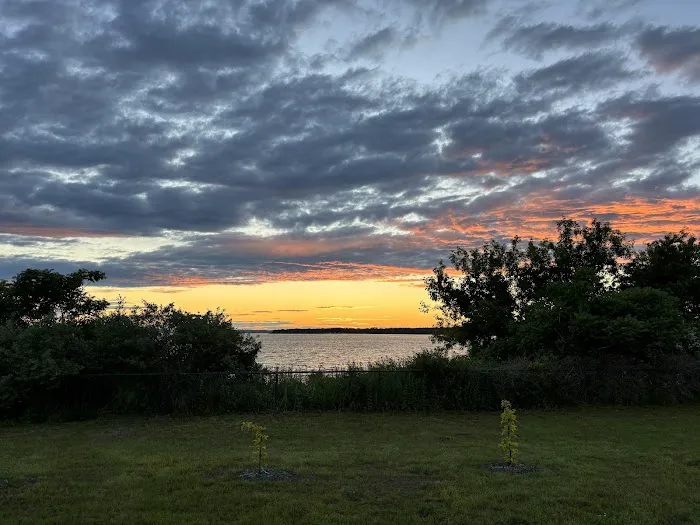 Carr Point Recreation RV Park - US MILITARY INSTALLATION Picture 9