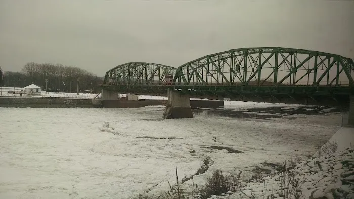 Country Estates Picture 2