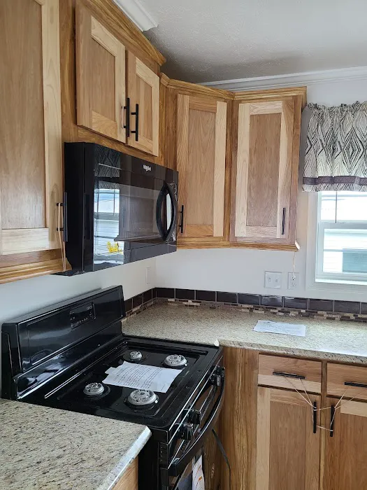 Grande Woods South Manufactured Home Community Picture 8