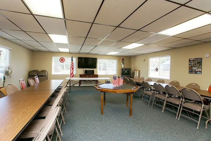 Pinewood Estates Manufactured Home Community Picture 6