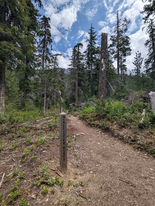 Ridgeway Mobile Home Park Picture 3