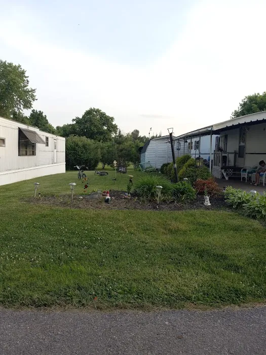 Westwood Mobile Home Park Picture 2