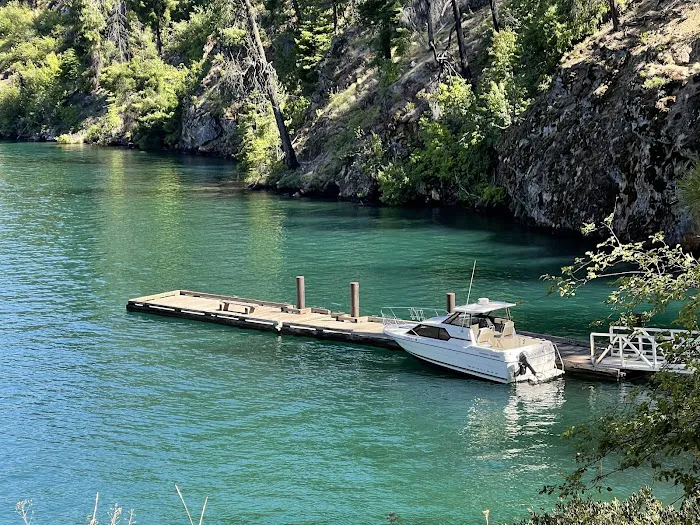 Refrigerator Boat-In Campground Picture 8