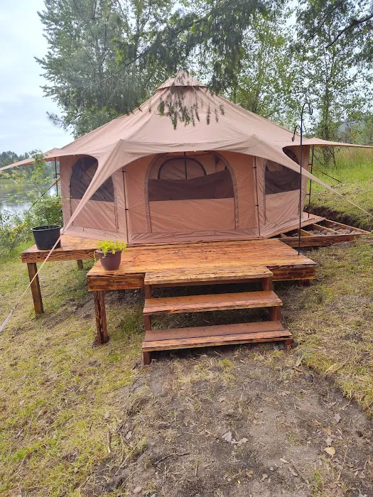 Rock Bottom Campsites Picture 2