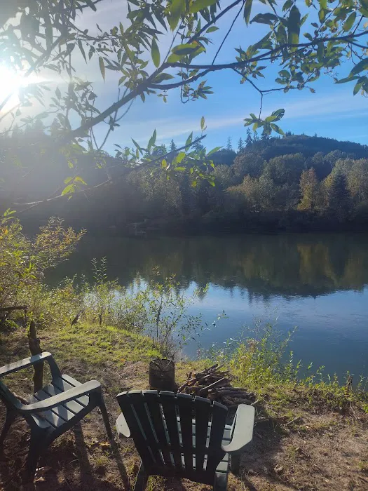 Rock Bottom Campsites Picture 6