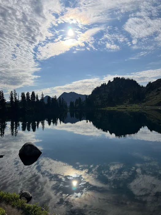 Lunch Lake Picture 7